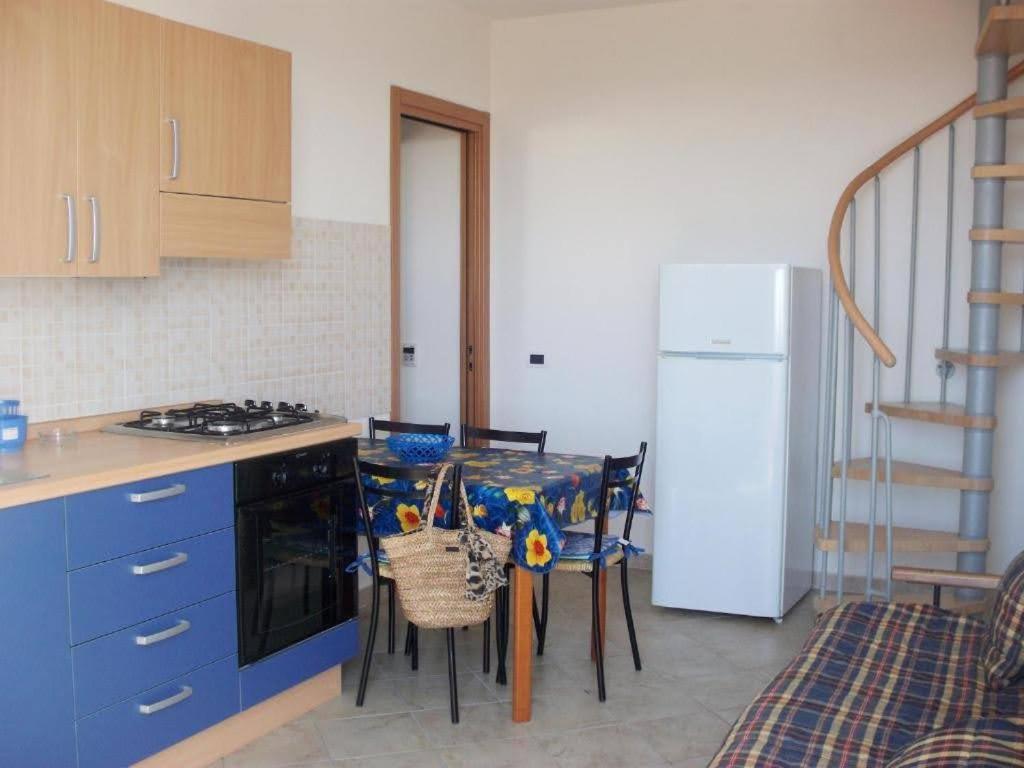 Ferienwohnung Le Residenze Della Spiaggia Valledoria Valledoria  Exterior foto
